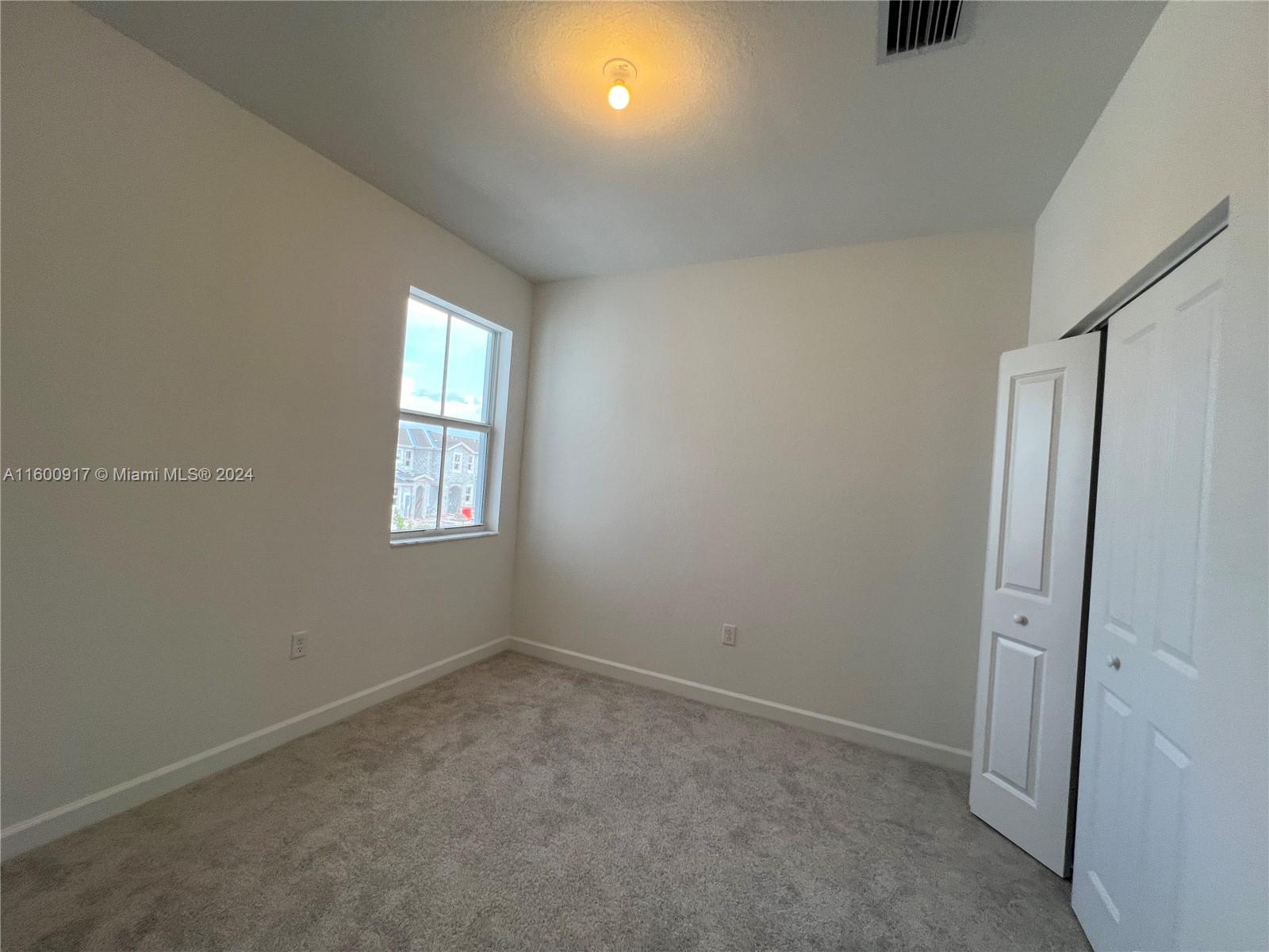 12106 NW 24th Pl
