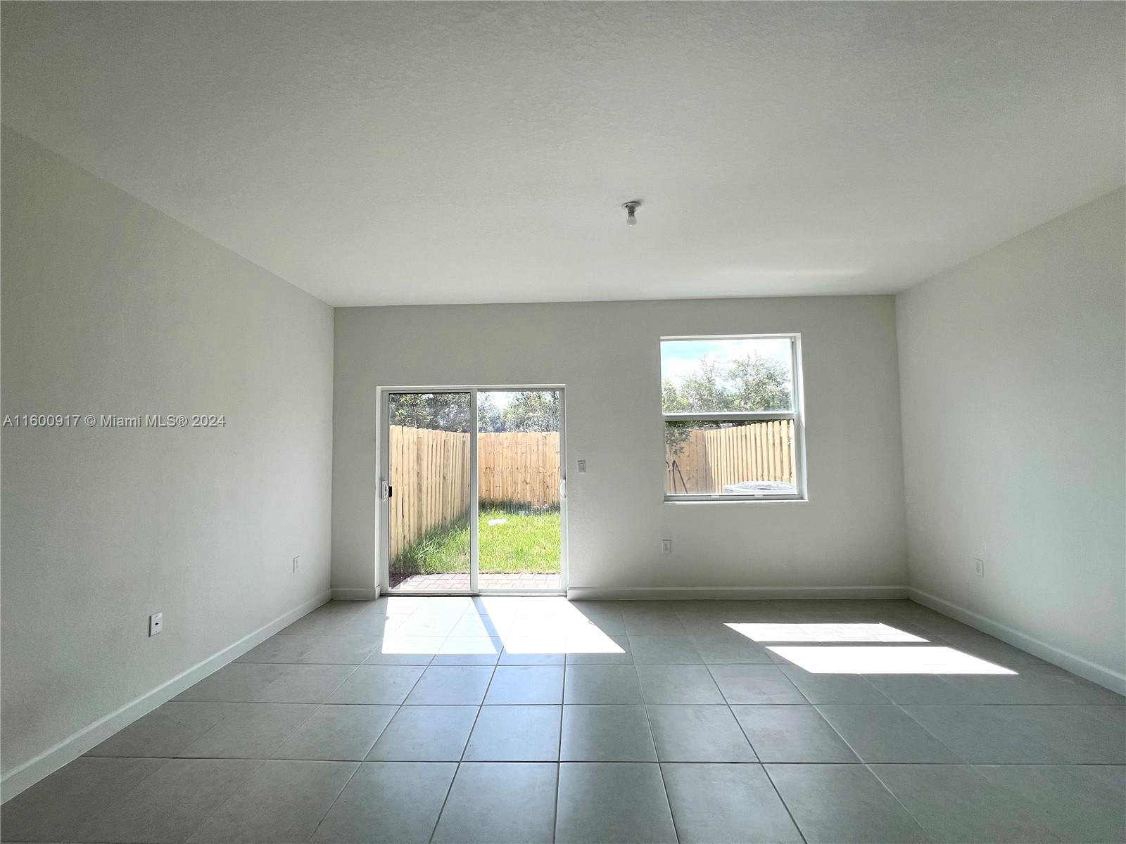 12106 NW 24th Pl