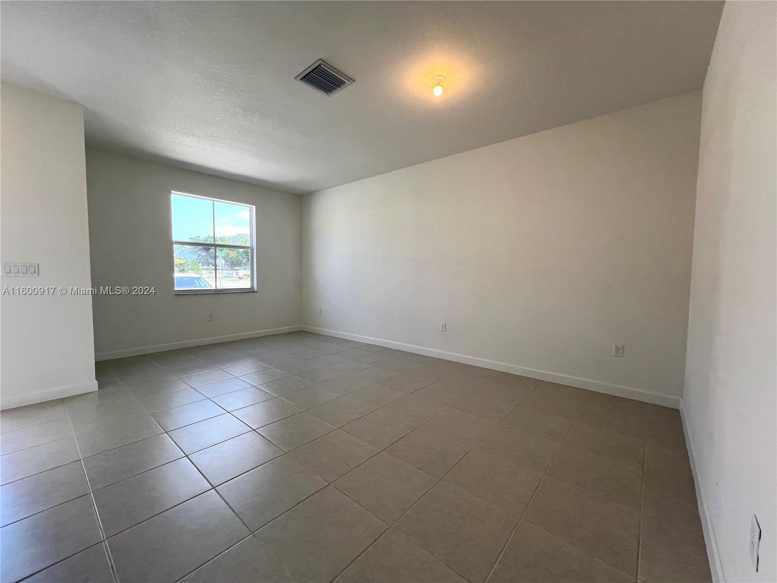 12106 NW 24th Pl