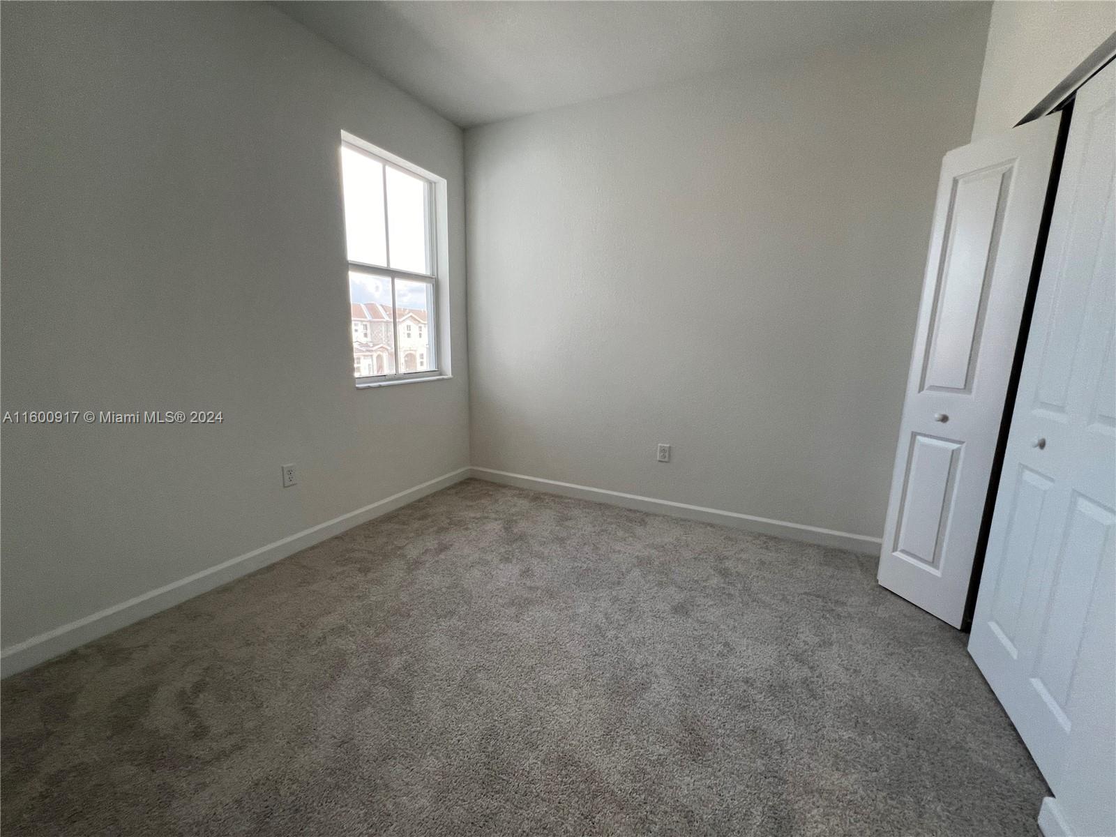 12106 NW 24th Pl
