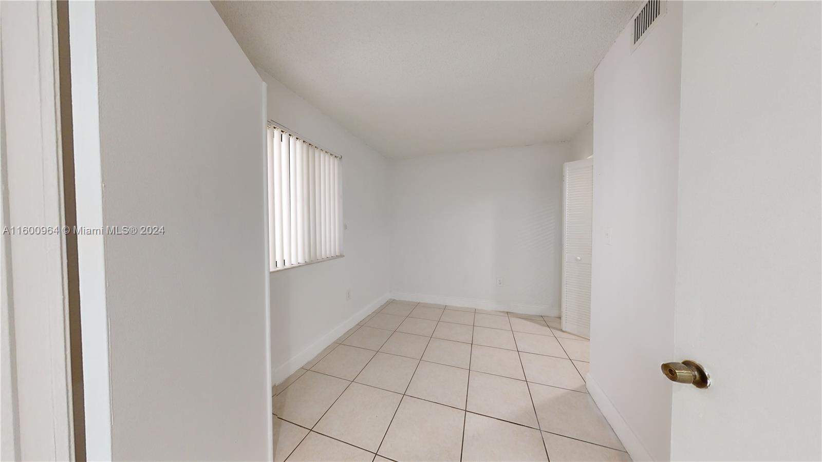 8275 SW 152nd Ave # 209 Unit: D-209