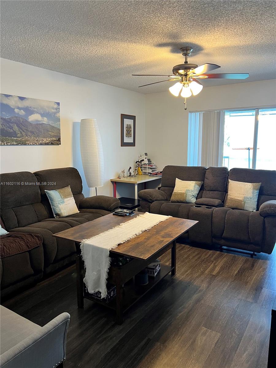 10050 NW 44th Ter # 205