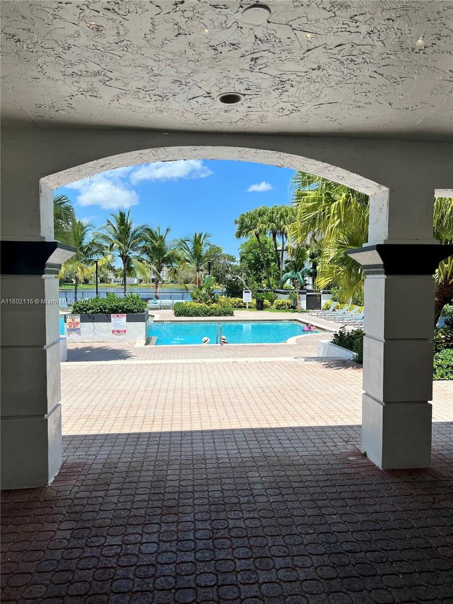 10050 NW 44th Ter # 205