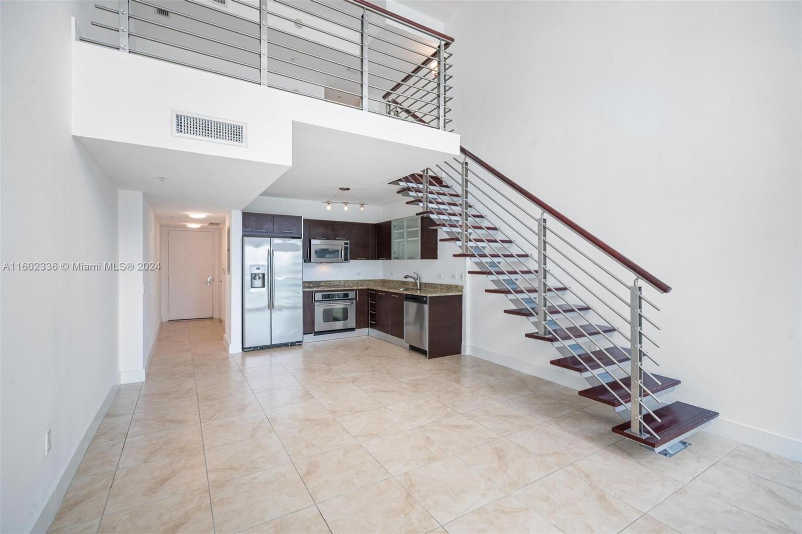 41 SE 5th St # 1704