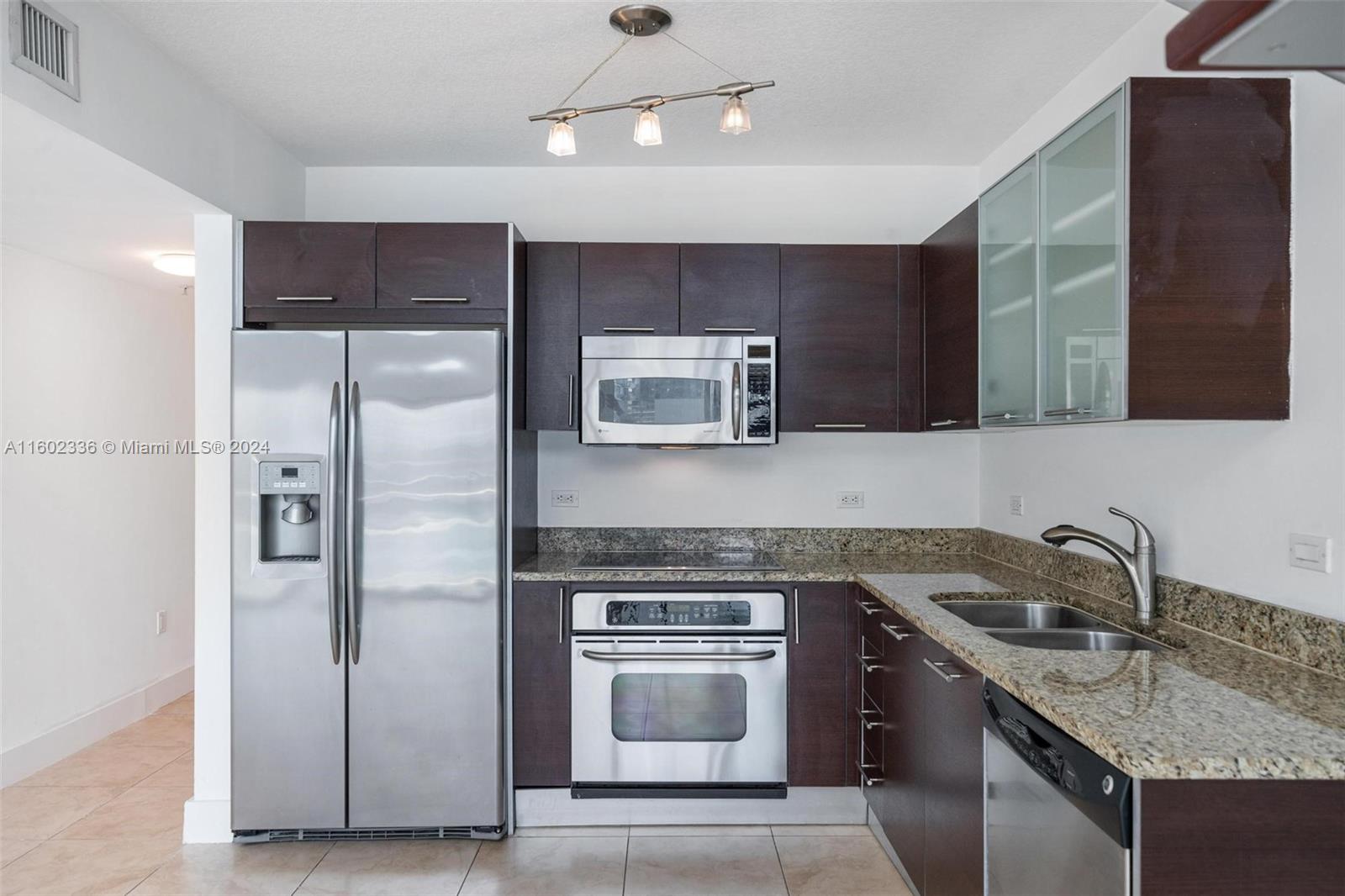 41 SE 5th St # 1704
