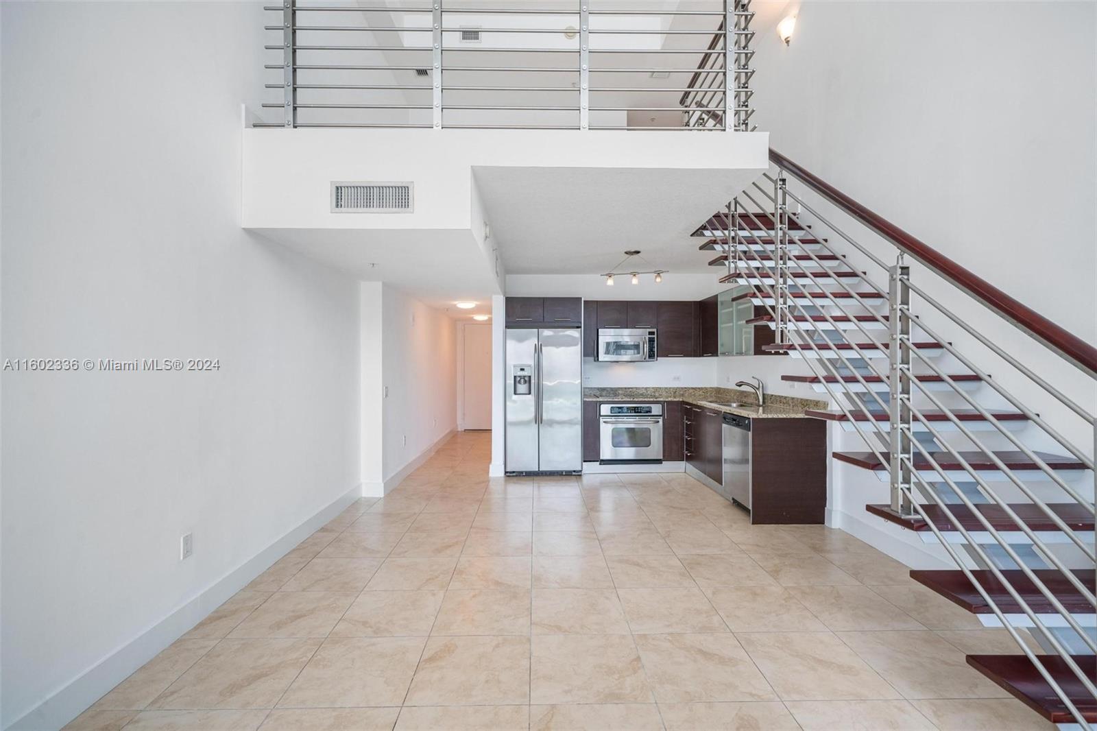41 SE 5th St # 1704