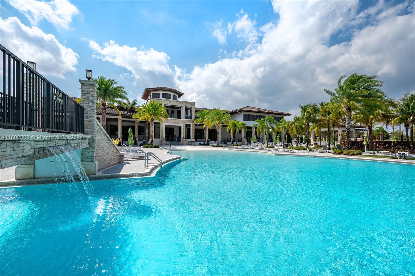 10461 NW 82nd St # 10