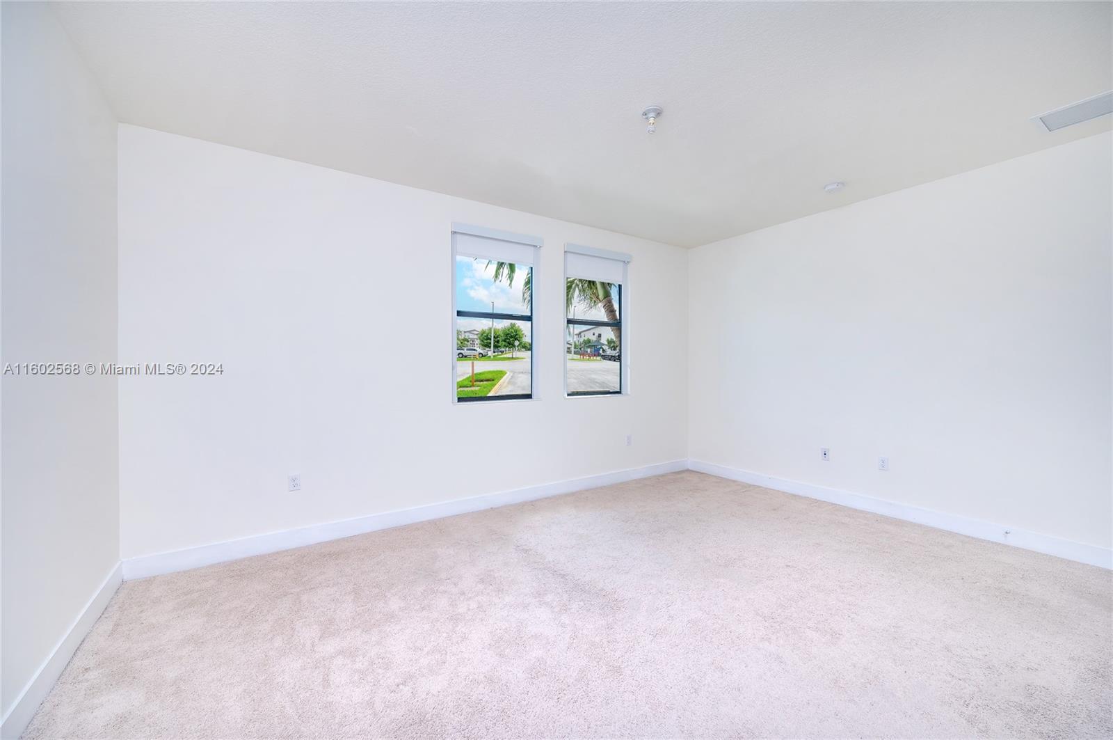 10461 NW 82nd St # 10