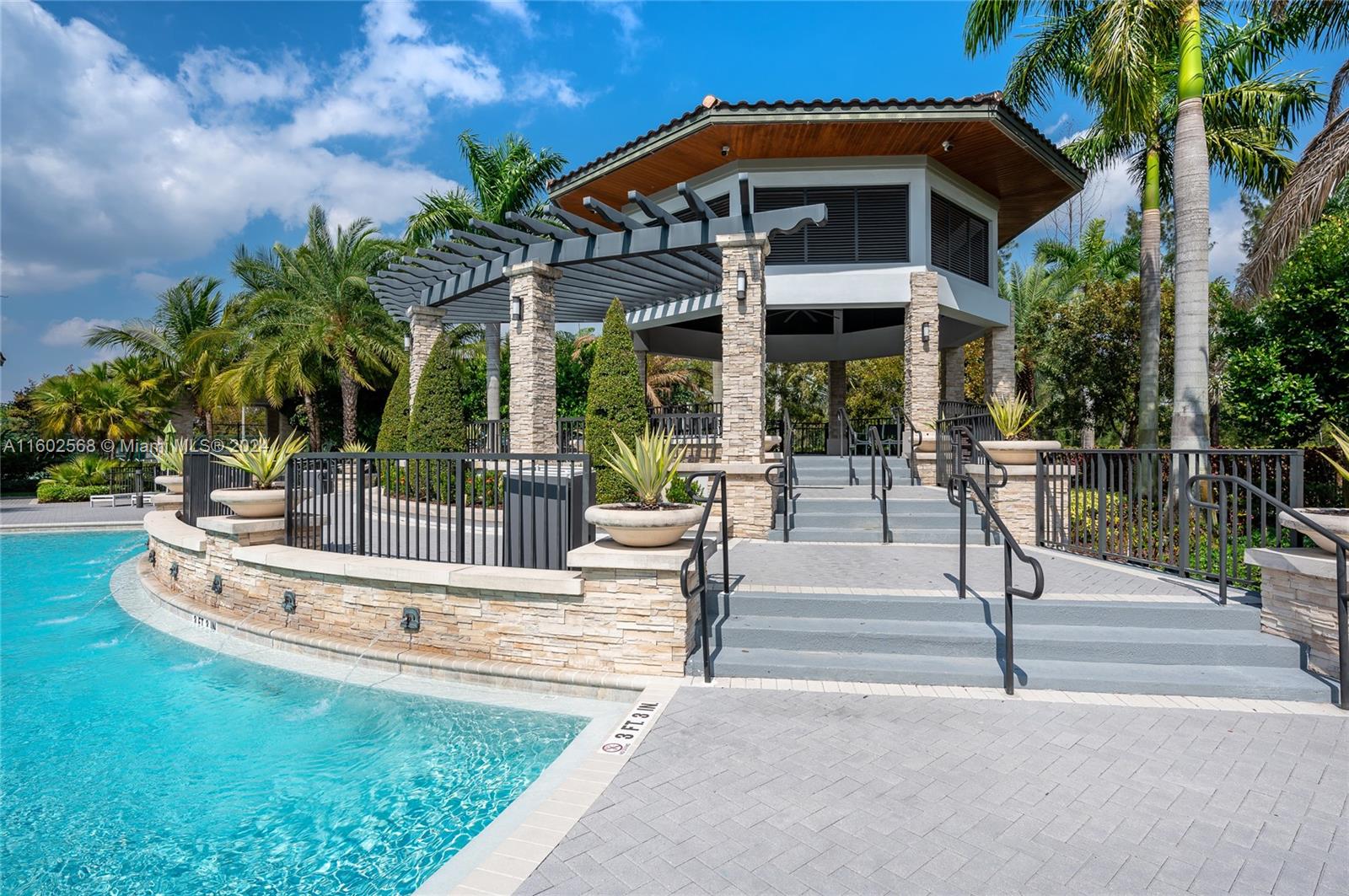 10461 NW 82nd St # 10