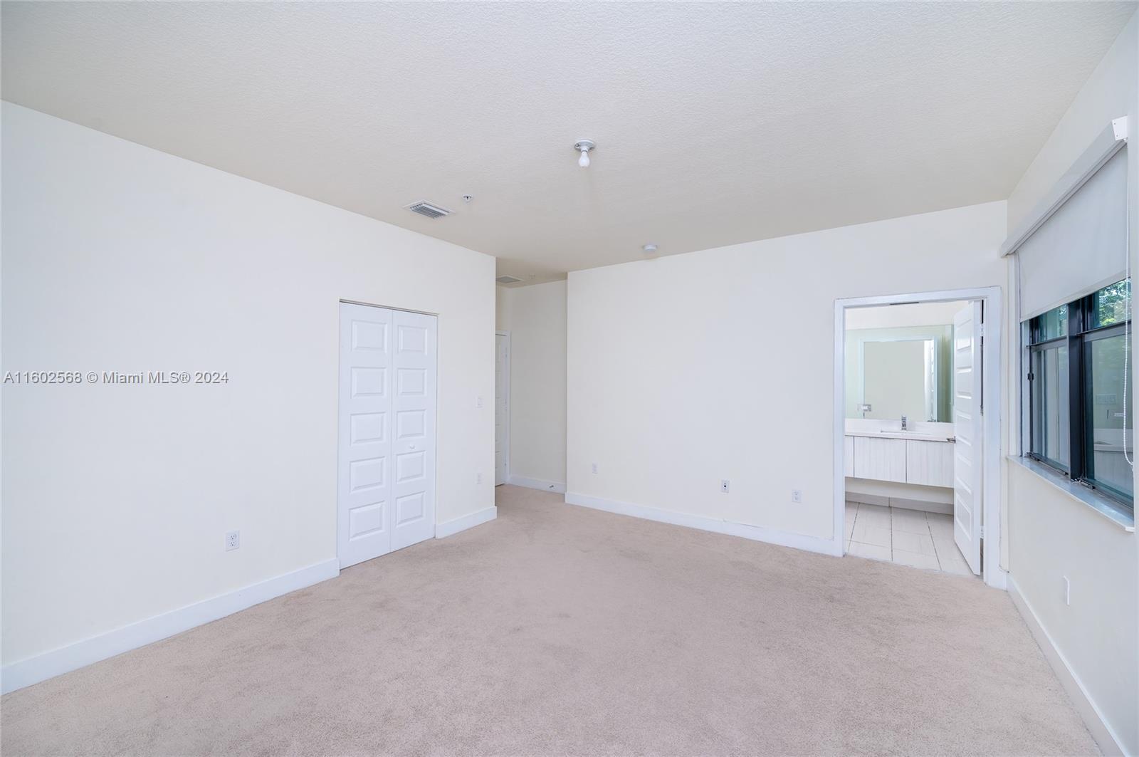 10461 NW 82nd St # 10