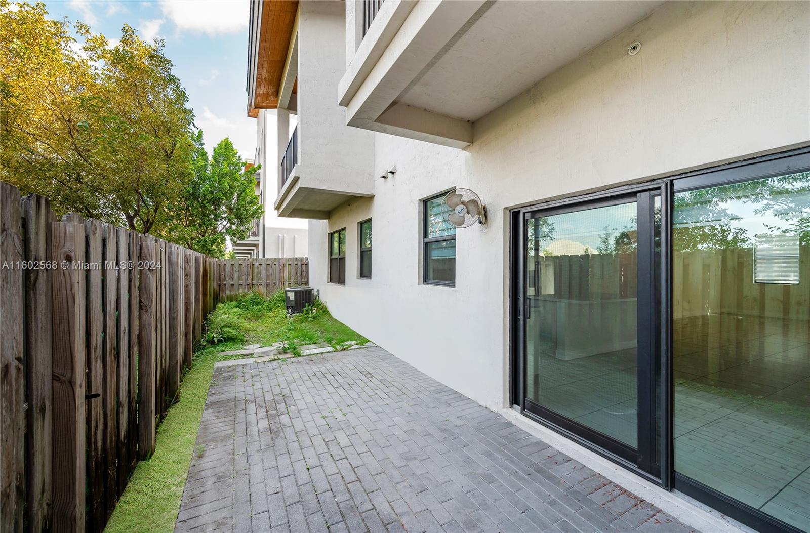 10461 NW 82nd St # 10