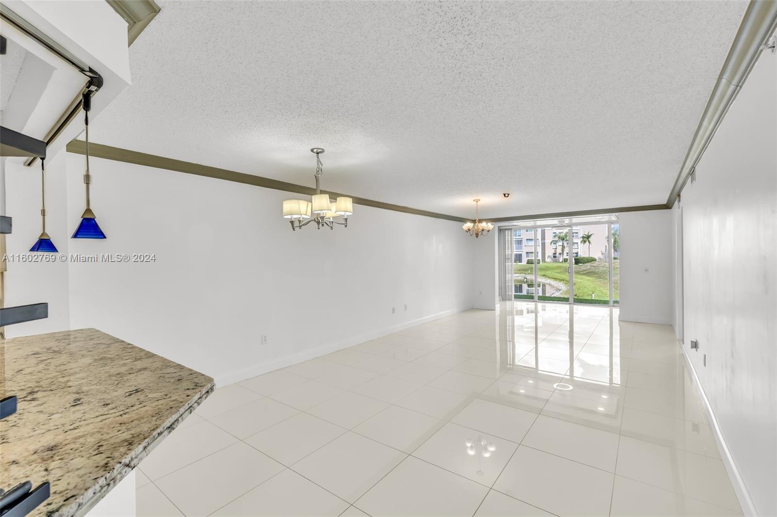 2503 N Nob Hill Rd # 106