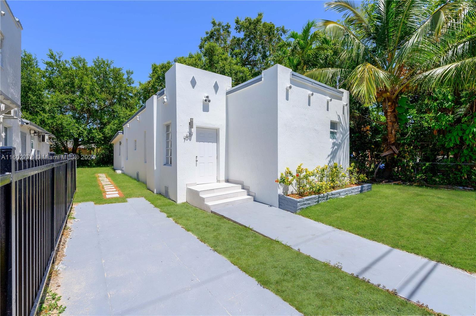 7537 W 3rd Ave # 2