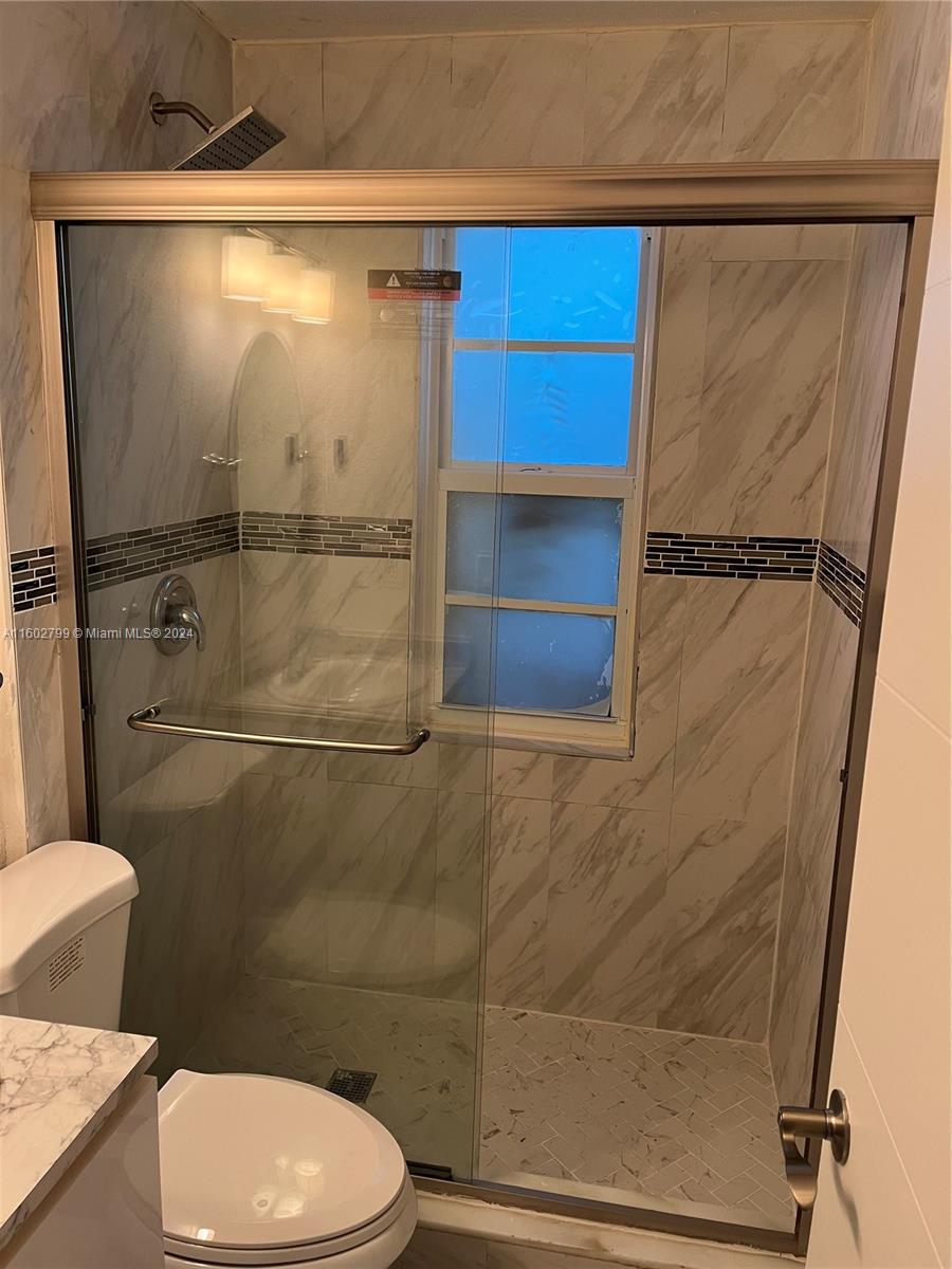 130 Antiquera Ave # 4