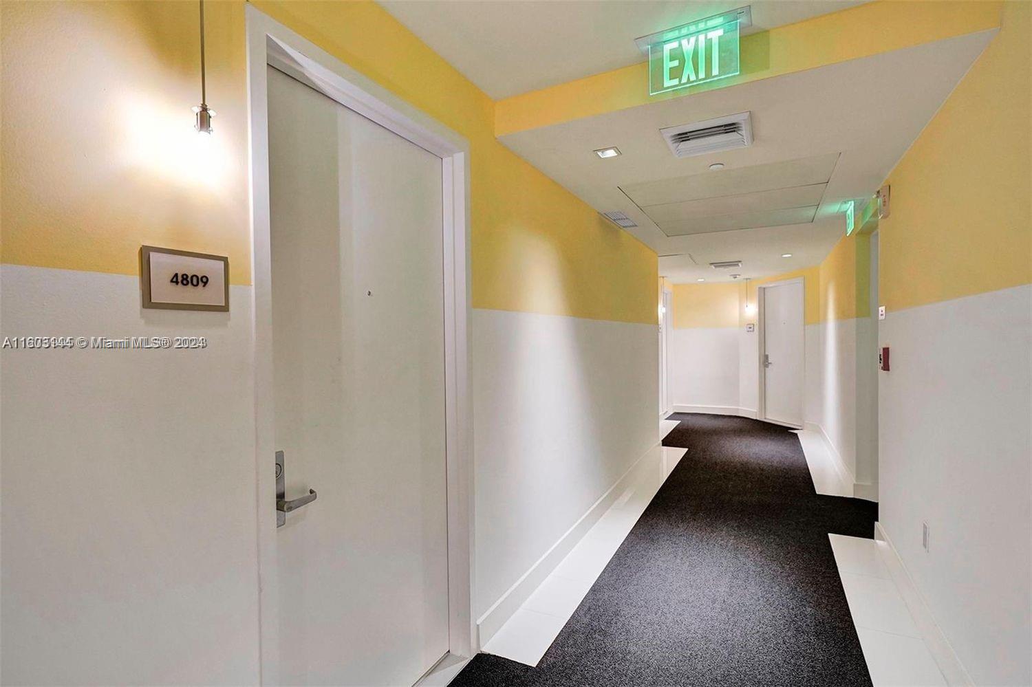 495 Brickell Ave # 4809