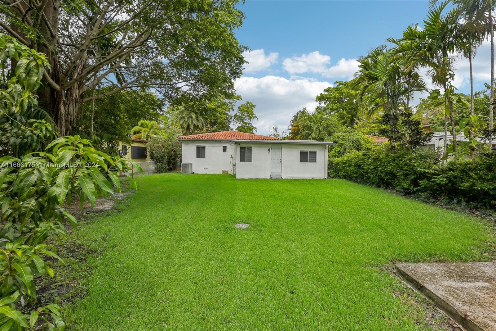 511 Forrest Dr