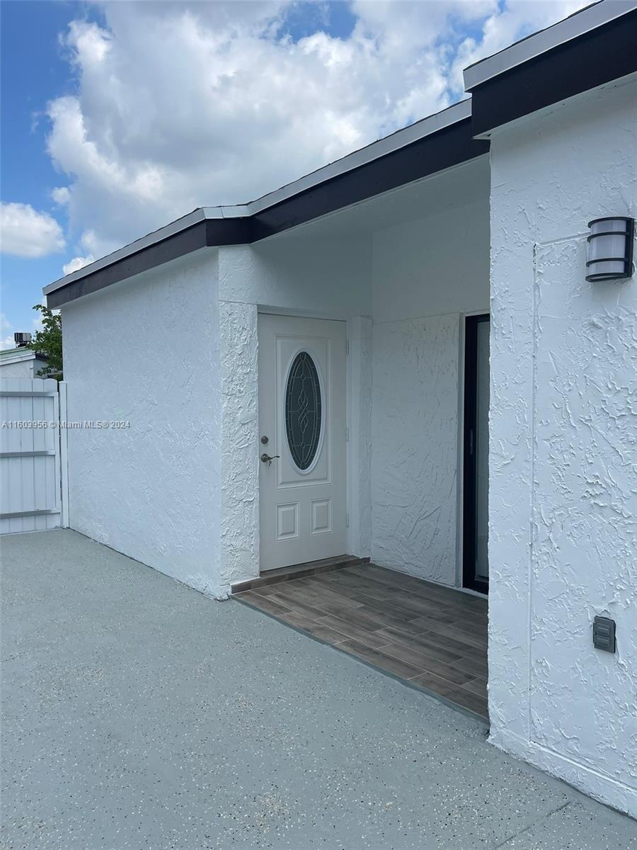 4508 NW 185th St