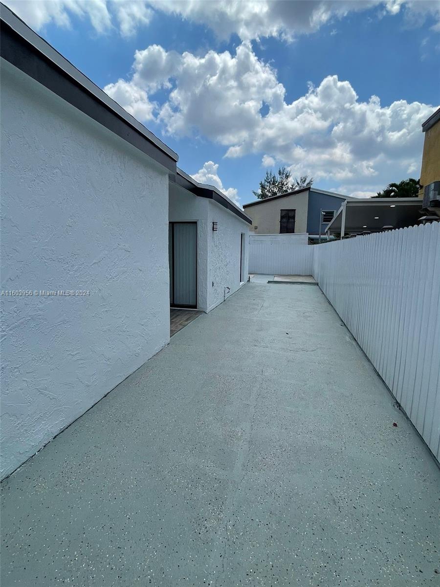 4508 NW 185th St