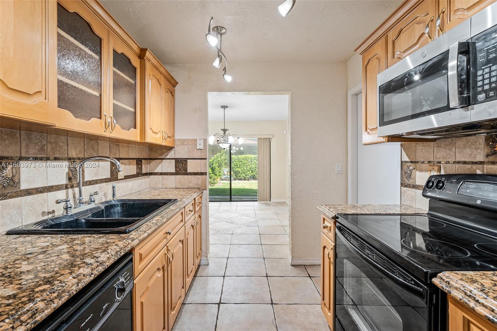 13924 SW 46th Ter # 362 Unit: B - 362