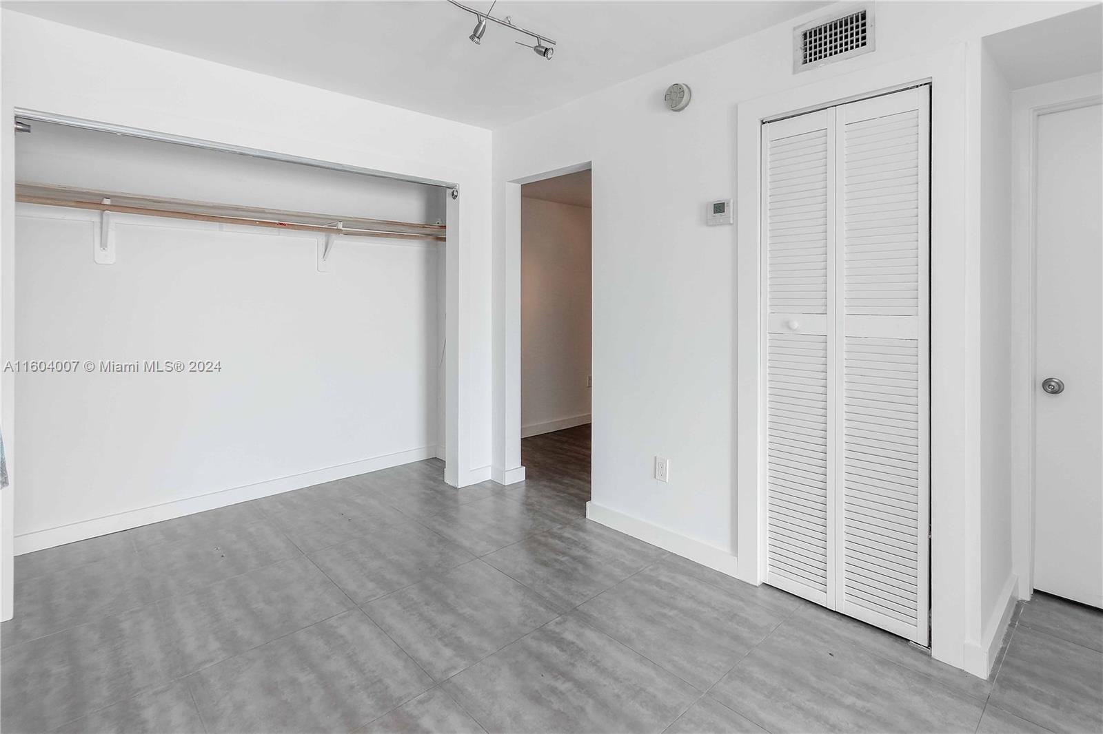 1580 West Ave # 504