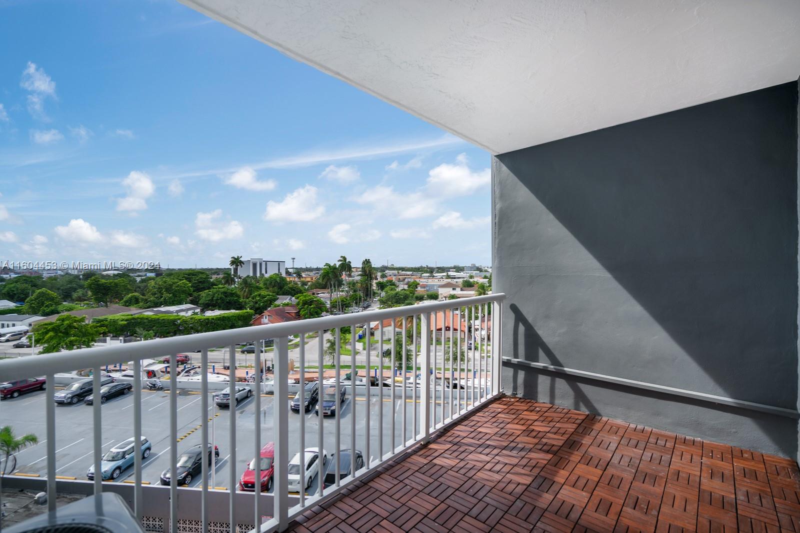 1800 NW 24th Ave # 716