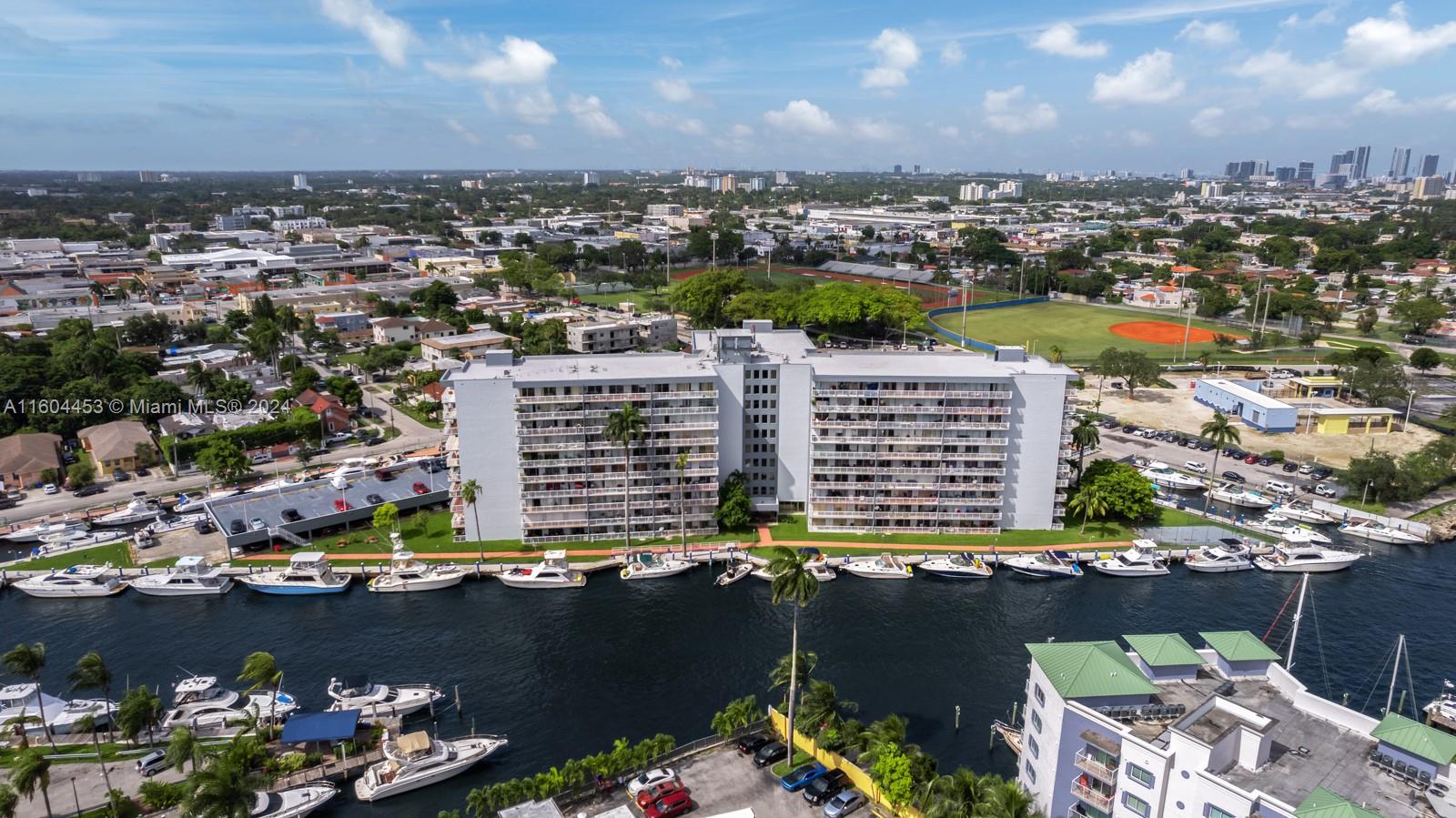 1800 NW 24th Ave # 716