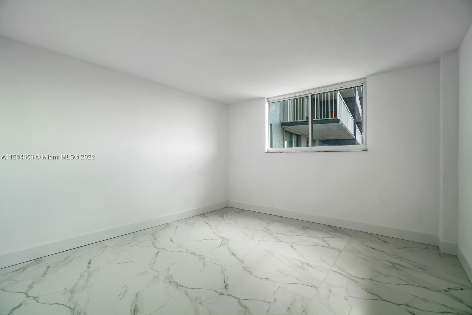 1800 NW 24th Ave # 716