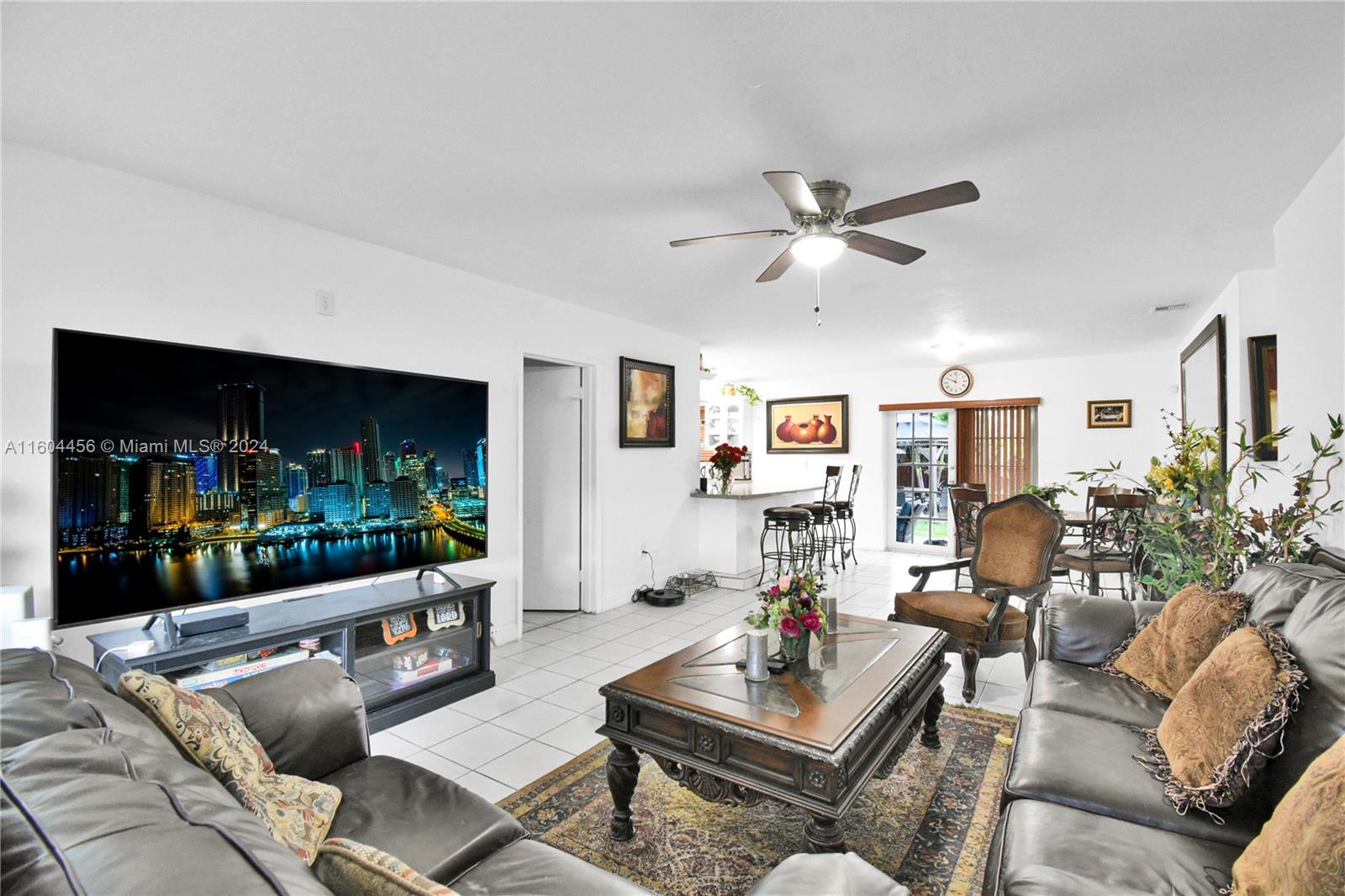 9555 Dominican Dr
