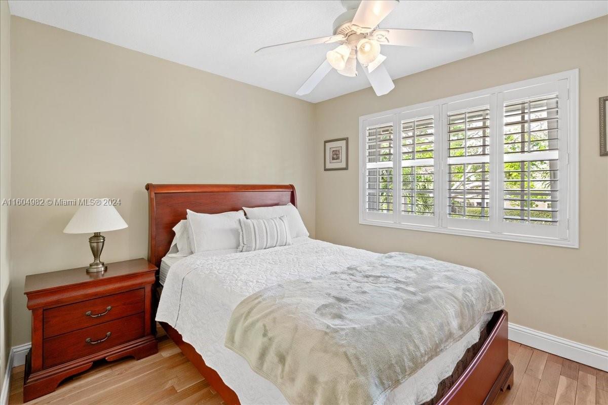 1473 Egret Rd
