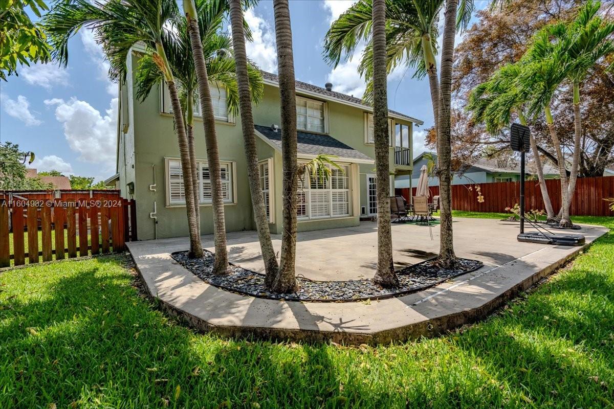 1473 Egret Rd