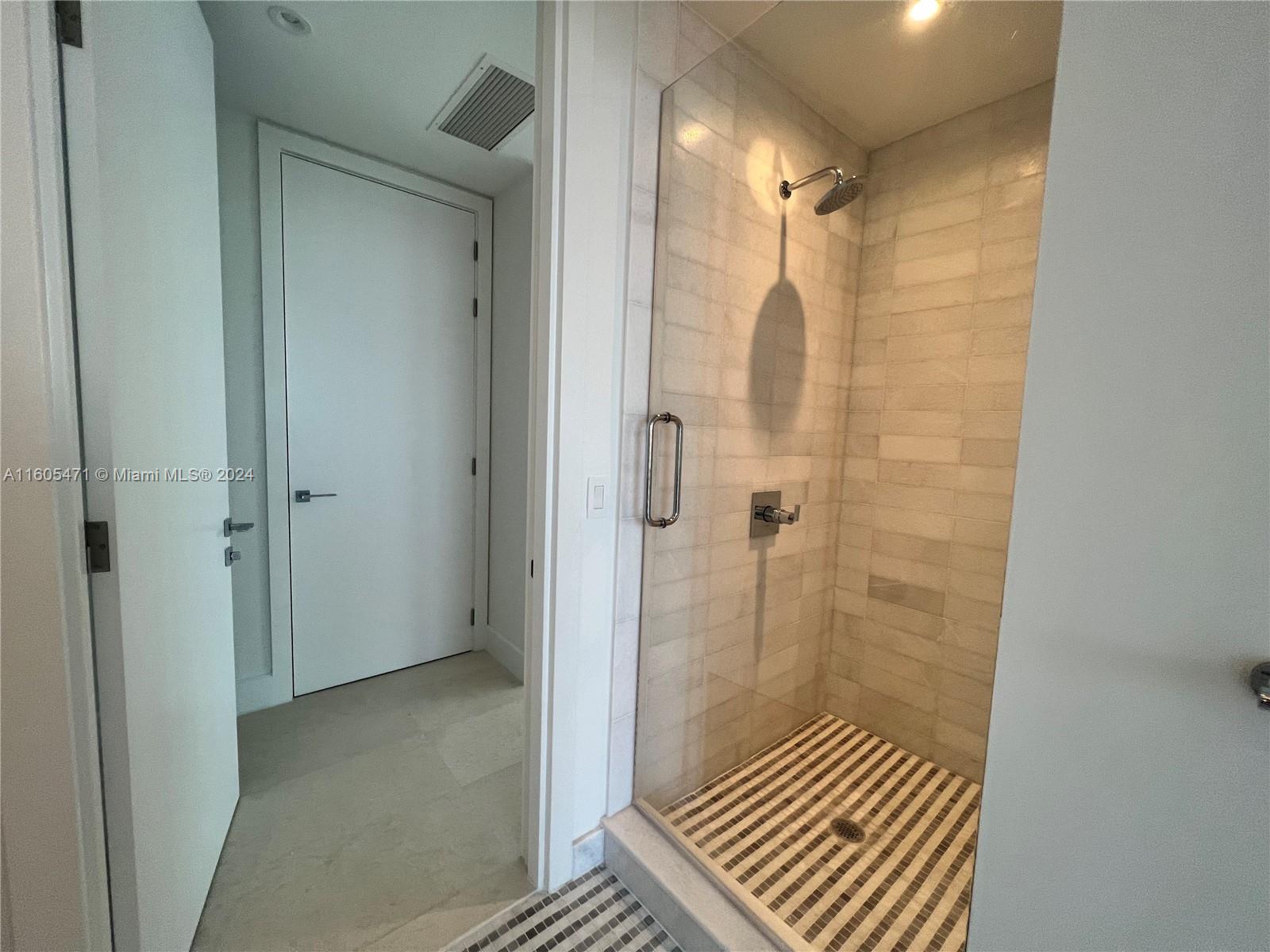 700 NE 26th Ter # 905