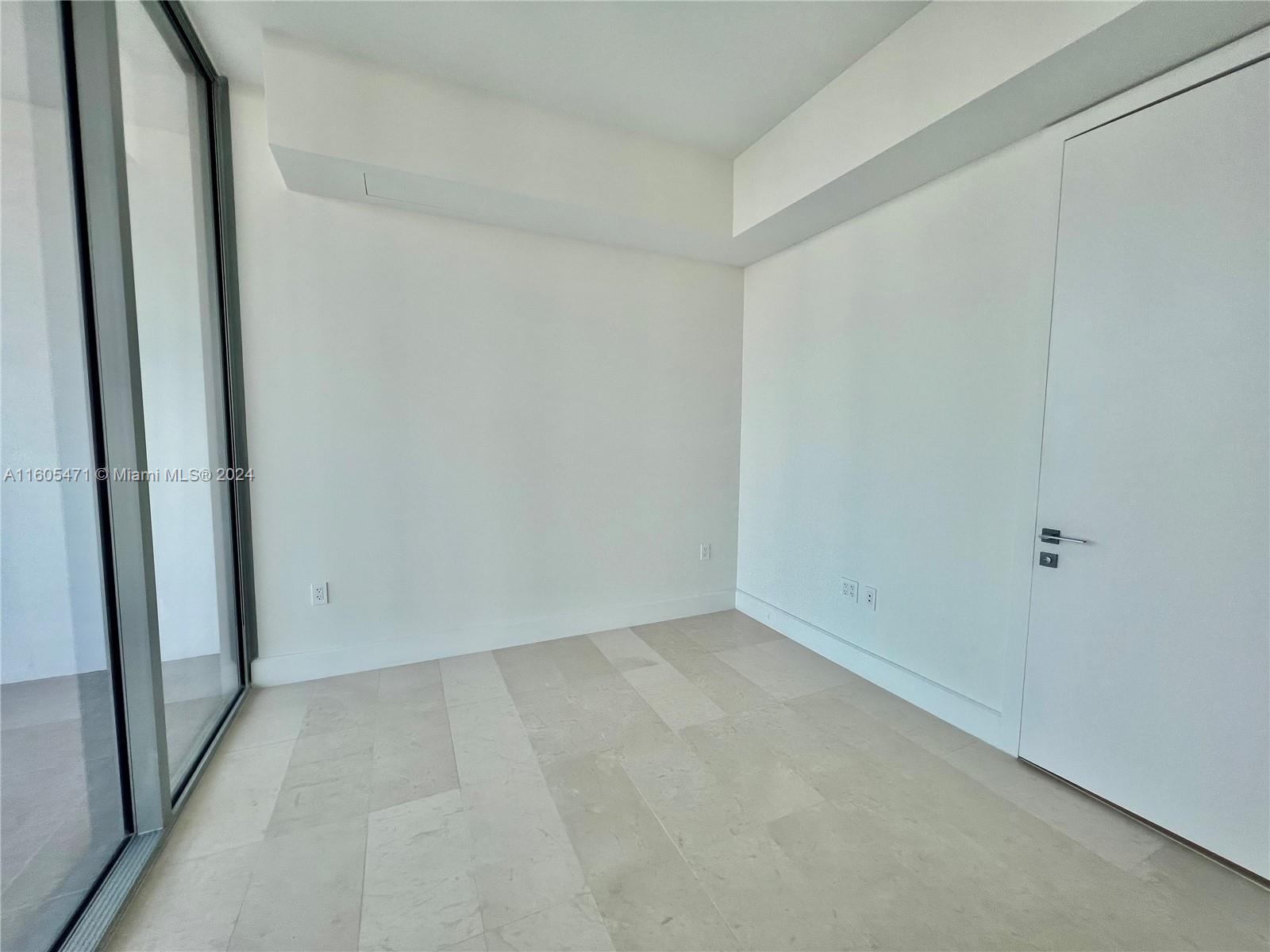 700 NE 26th Ter # 905