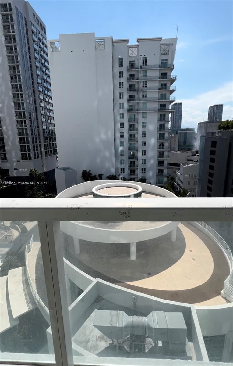 244 Biscayne Blvd # 1610