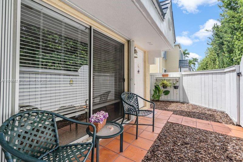 4510 SW 68th Ct Cir # 4 Unit: 20-4