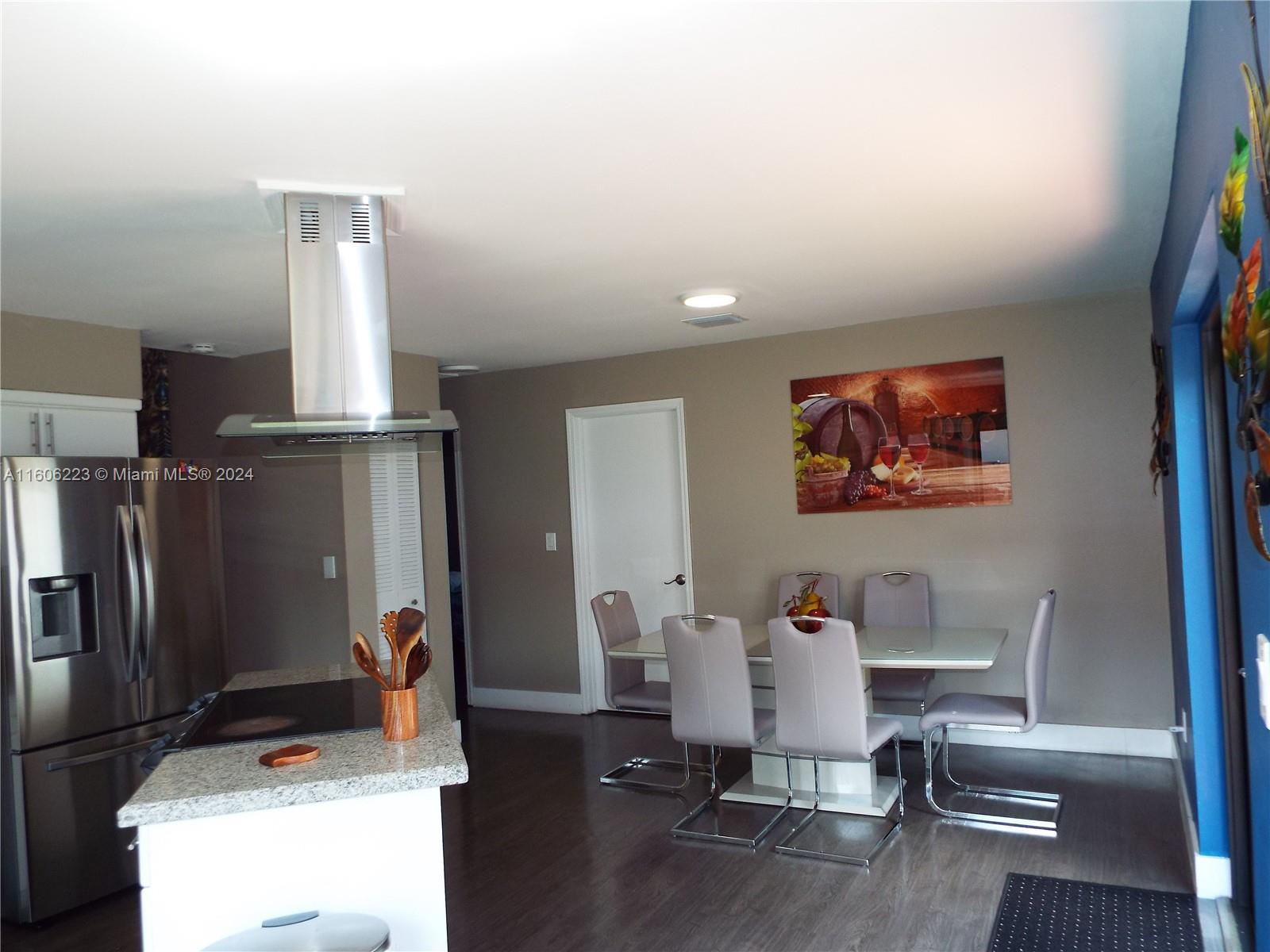 422 SW 88th PL