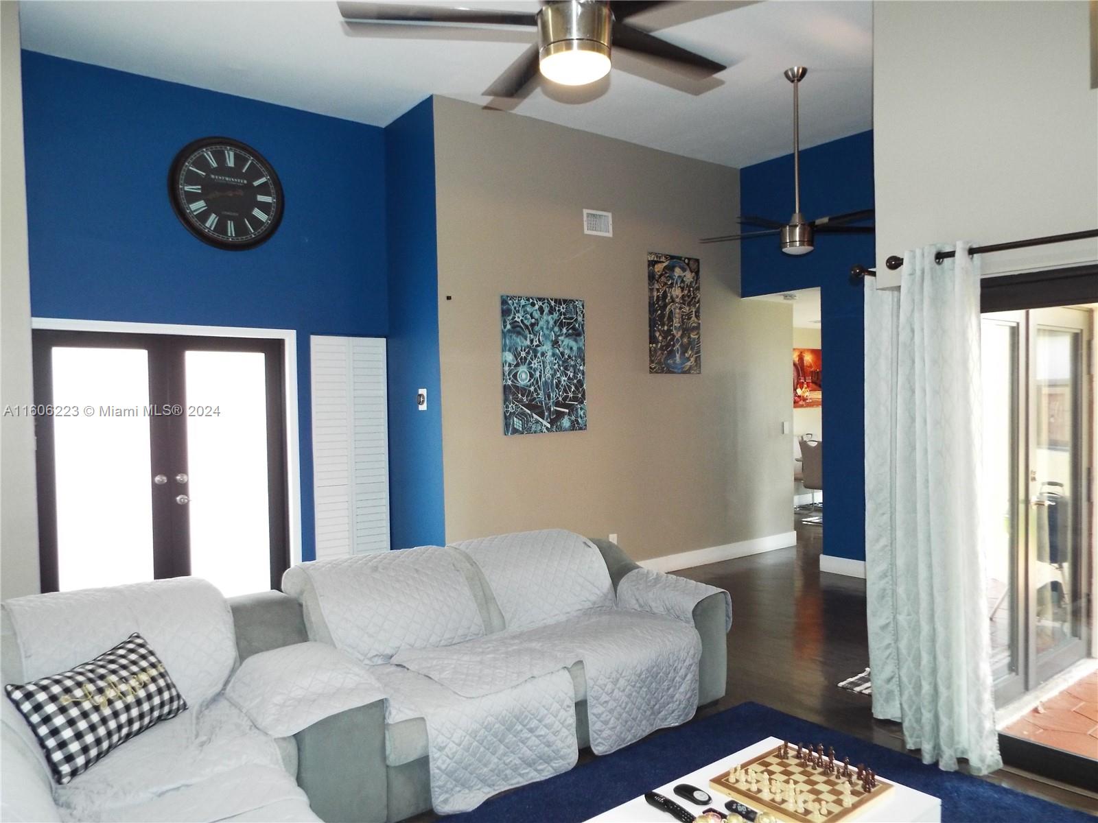 422 SW 88th PL