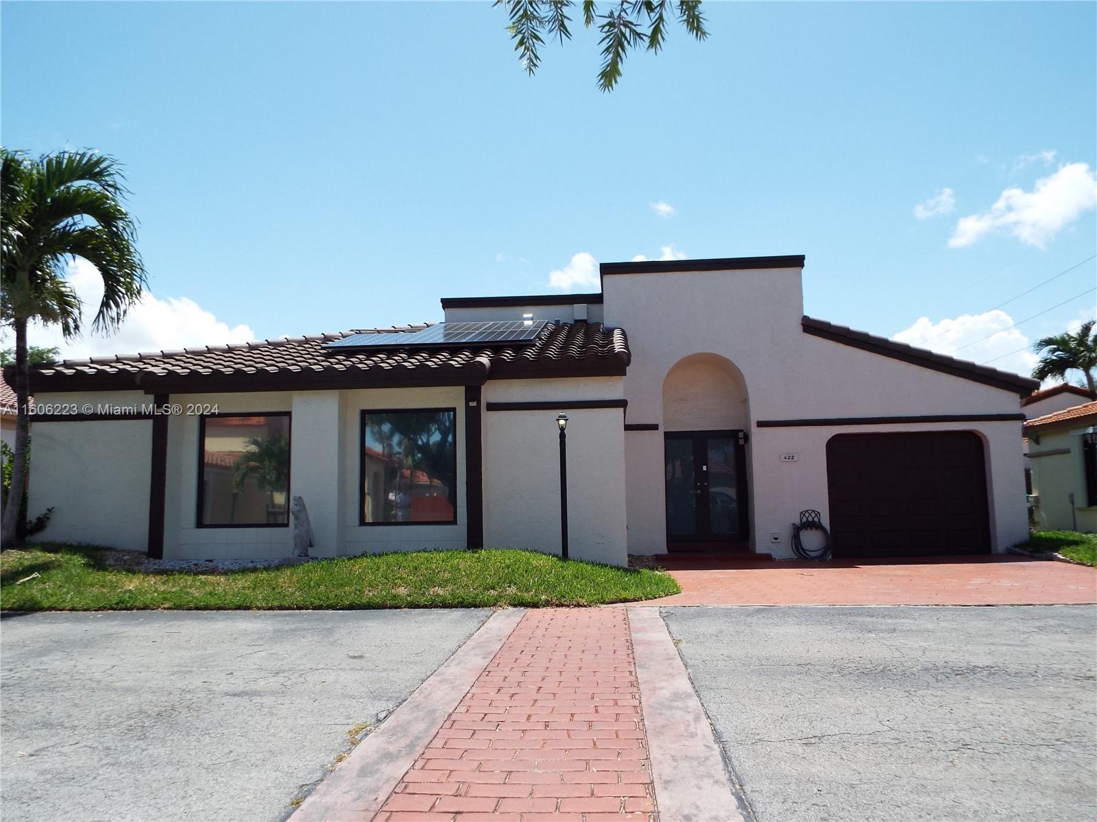 422 SW 88th PL