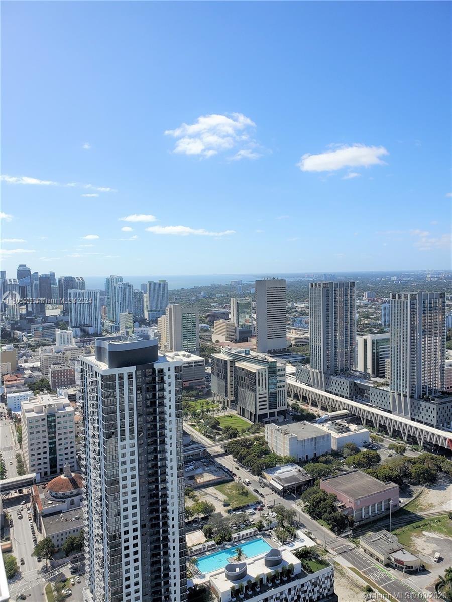 851 NE 1st Ave # 5006