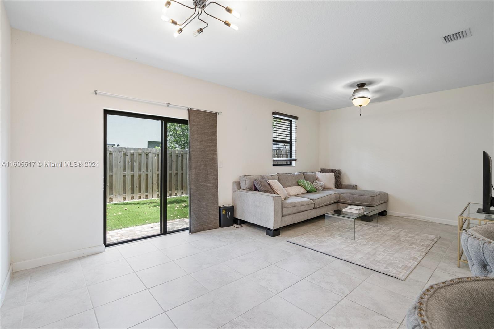 168 SE 34th Ave # 0
