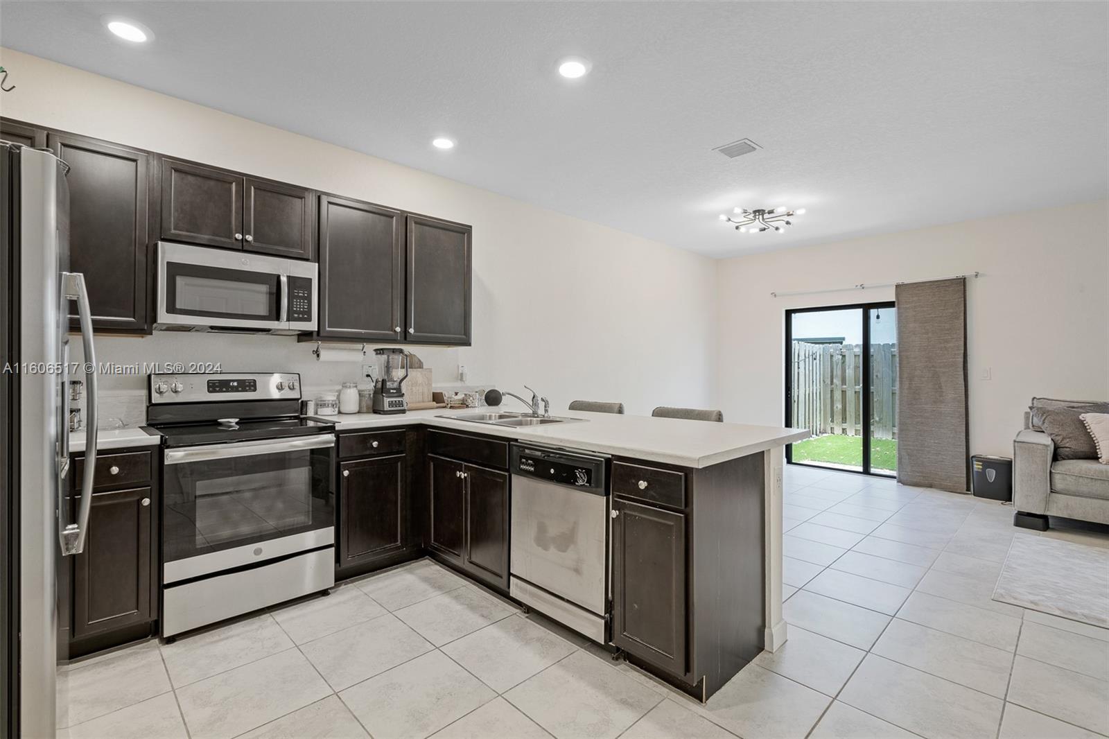 168 SE 34th Ave # 0
