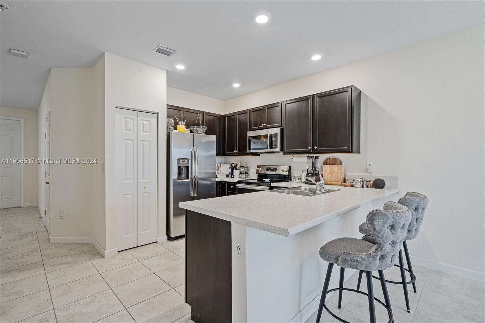 168 SE 34th Ave # 0