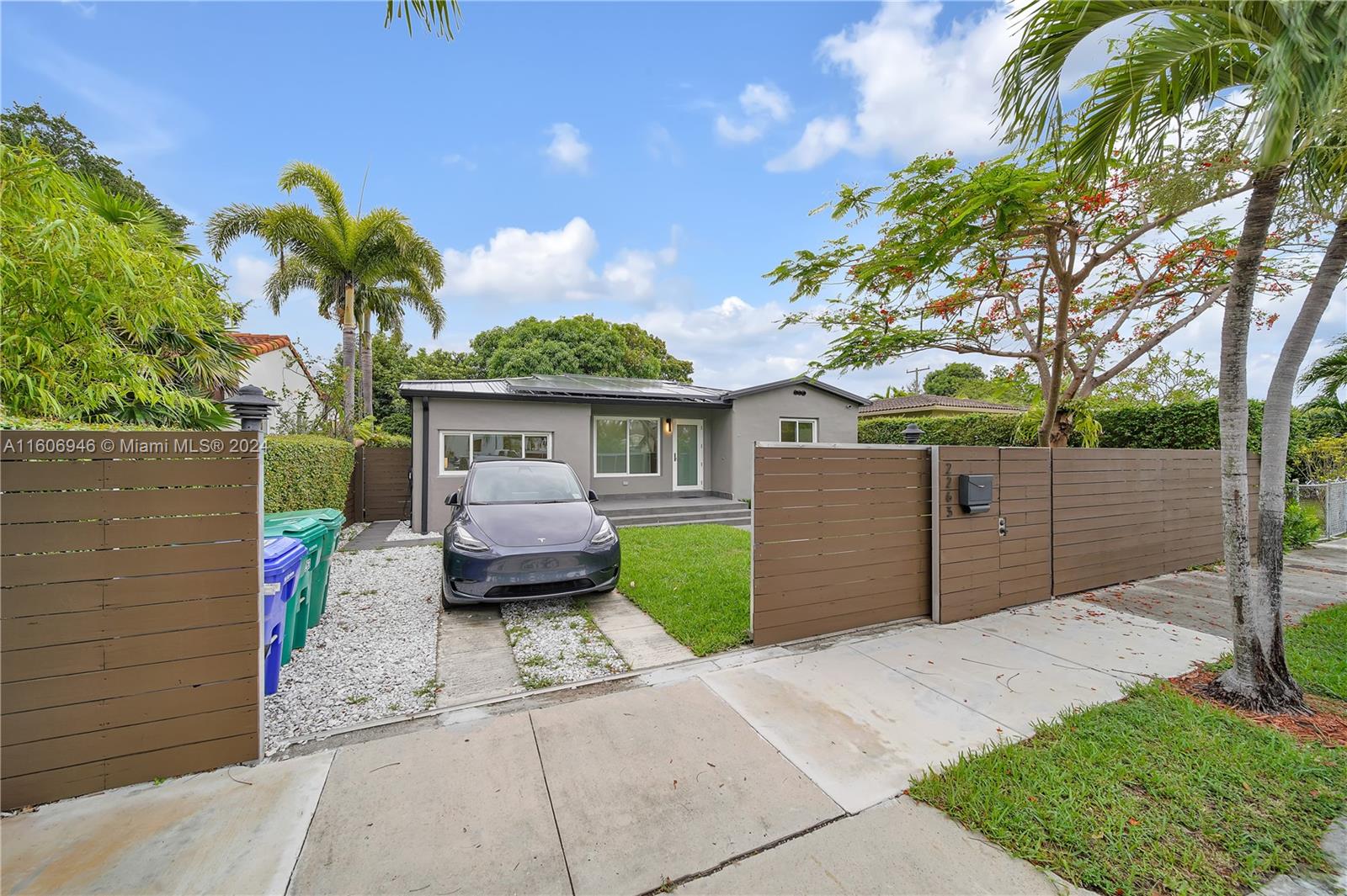 2263 SW 21st Ter