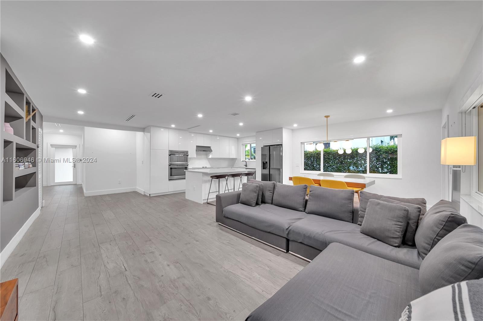 2263 SW 21st Ter