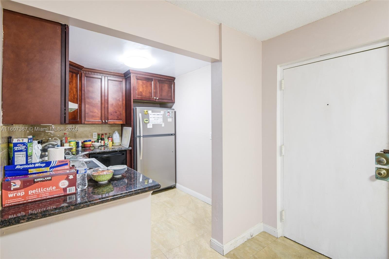 470 NW 20th St # 203
