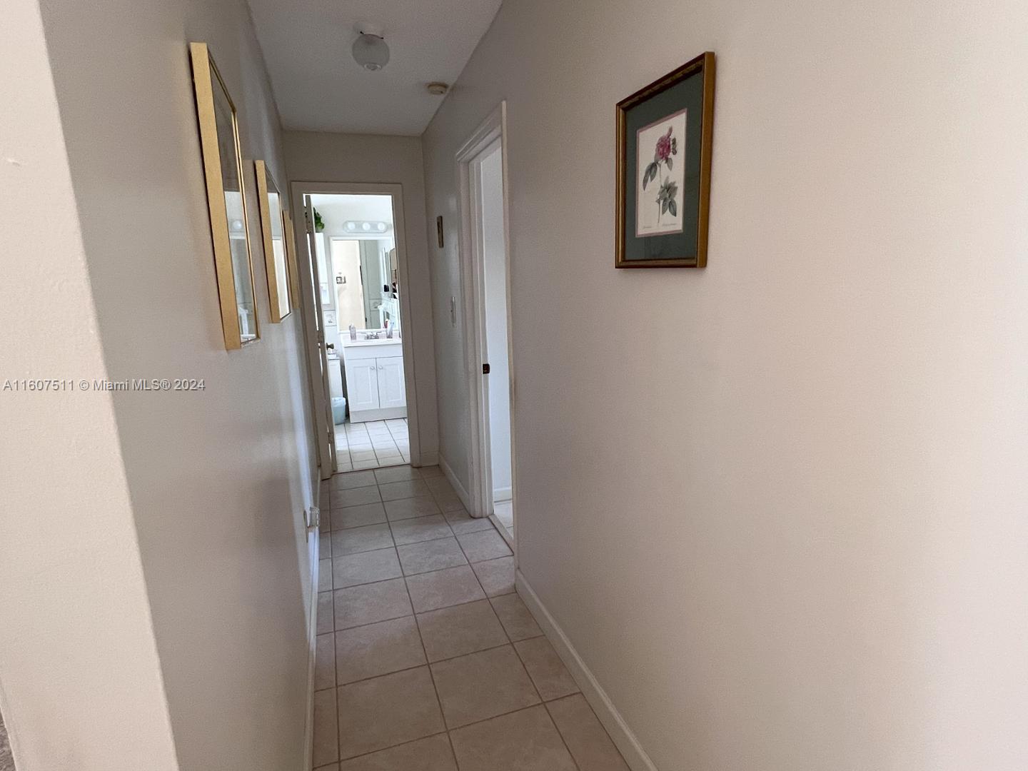 7872 NW 34th Place