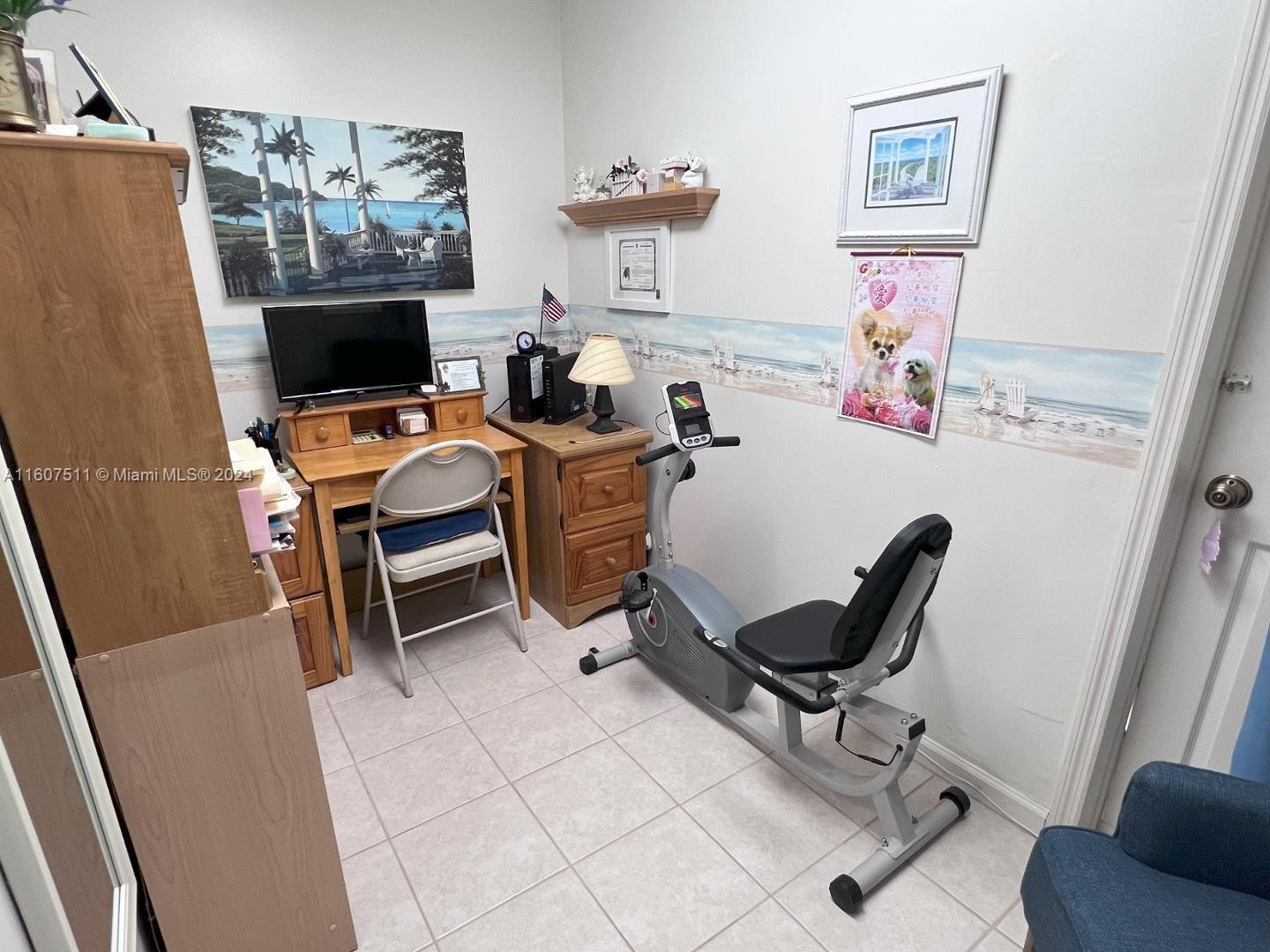7872 NW 34th Place