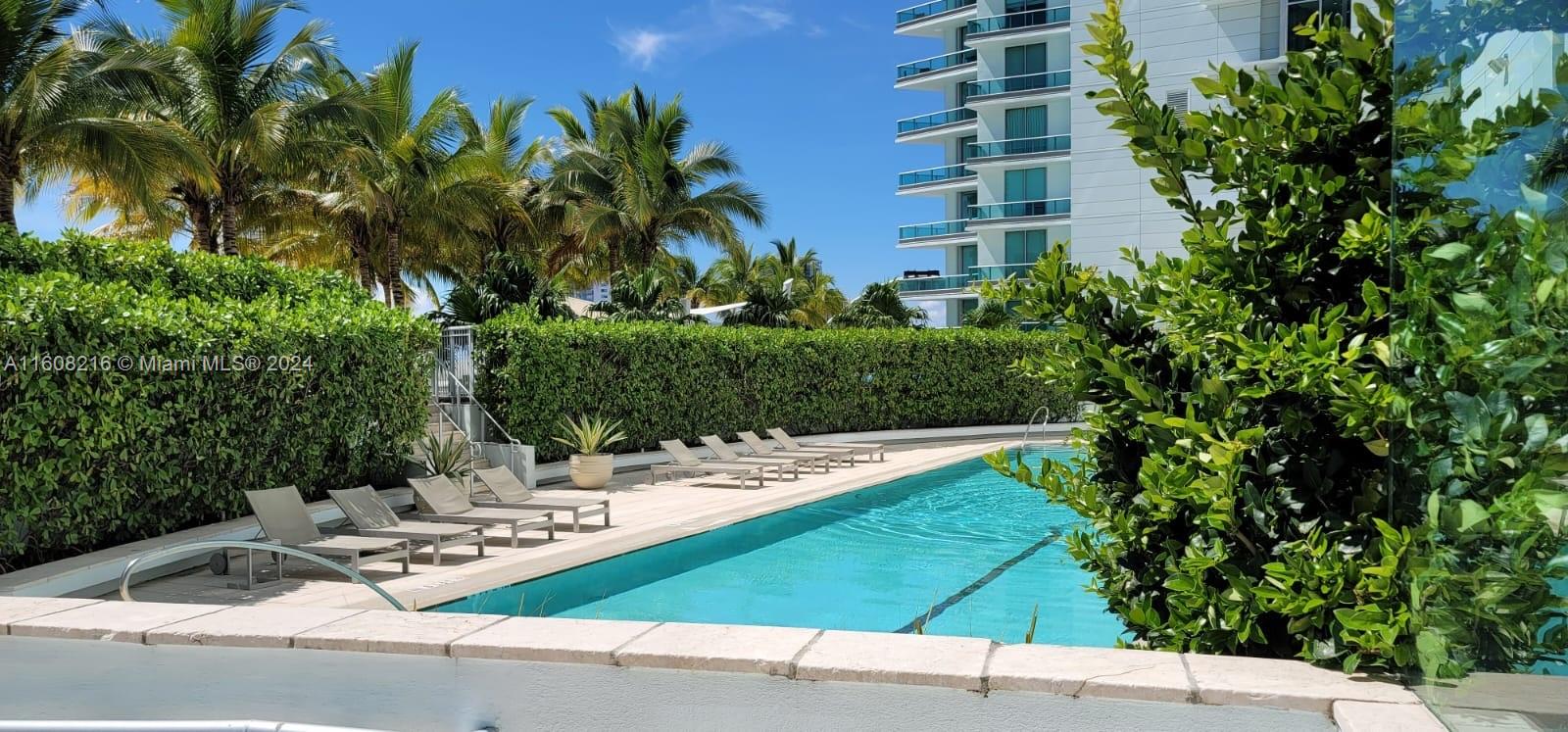 900 Biscayne Blvd # 4910