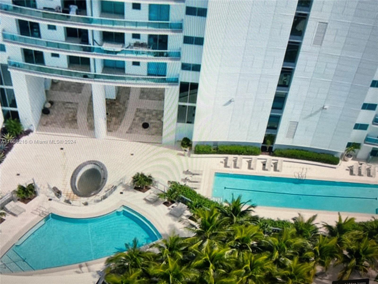 900 Biscayne Blvd # 4910
