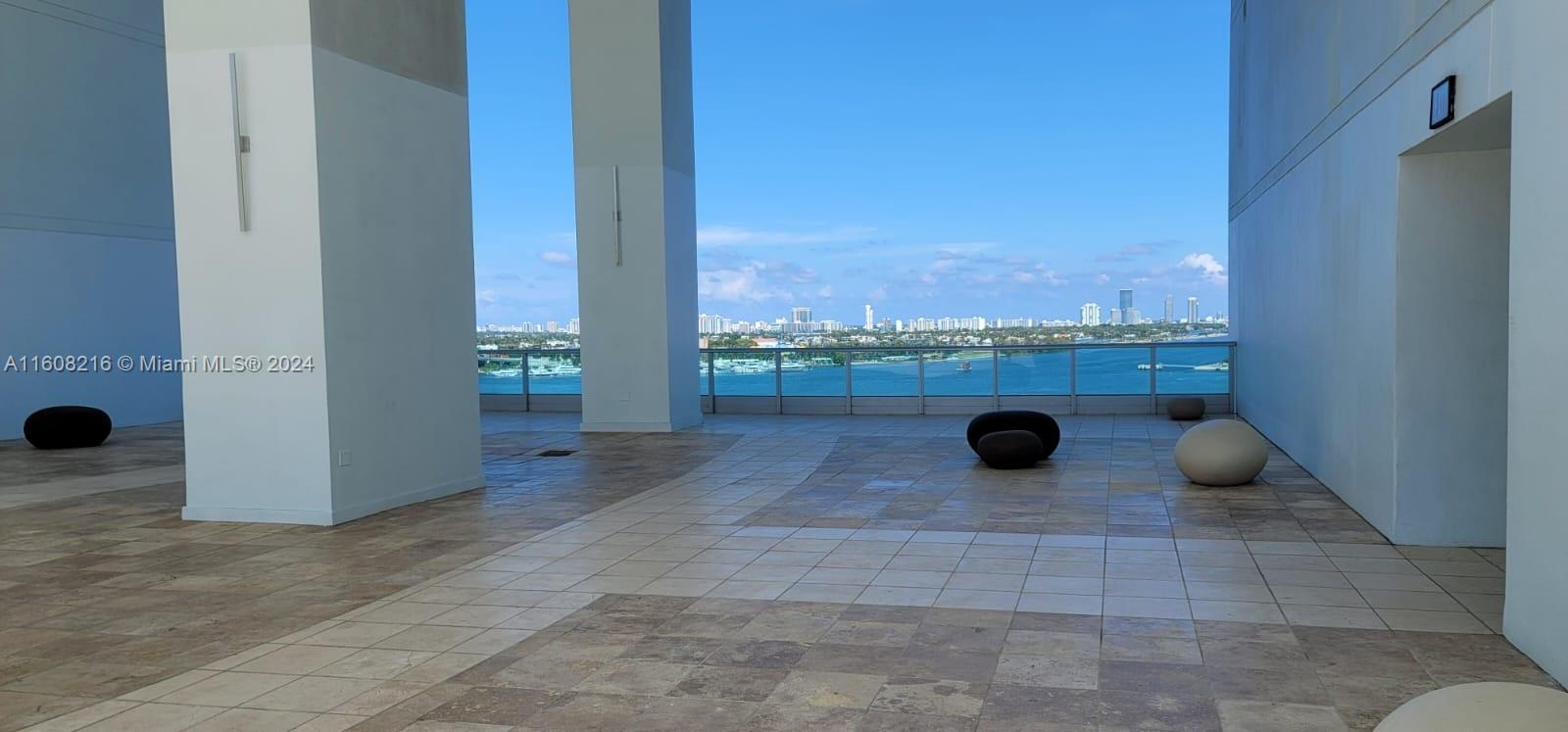 900 Biscayne Blvd # 4910