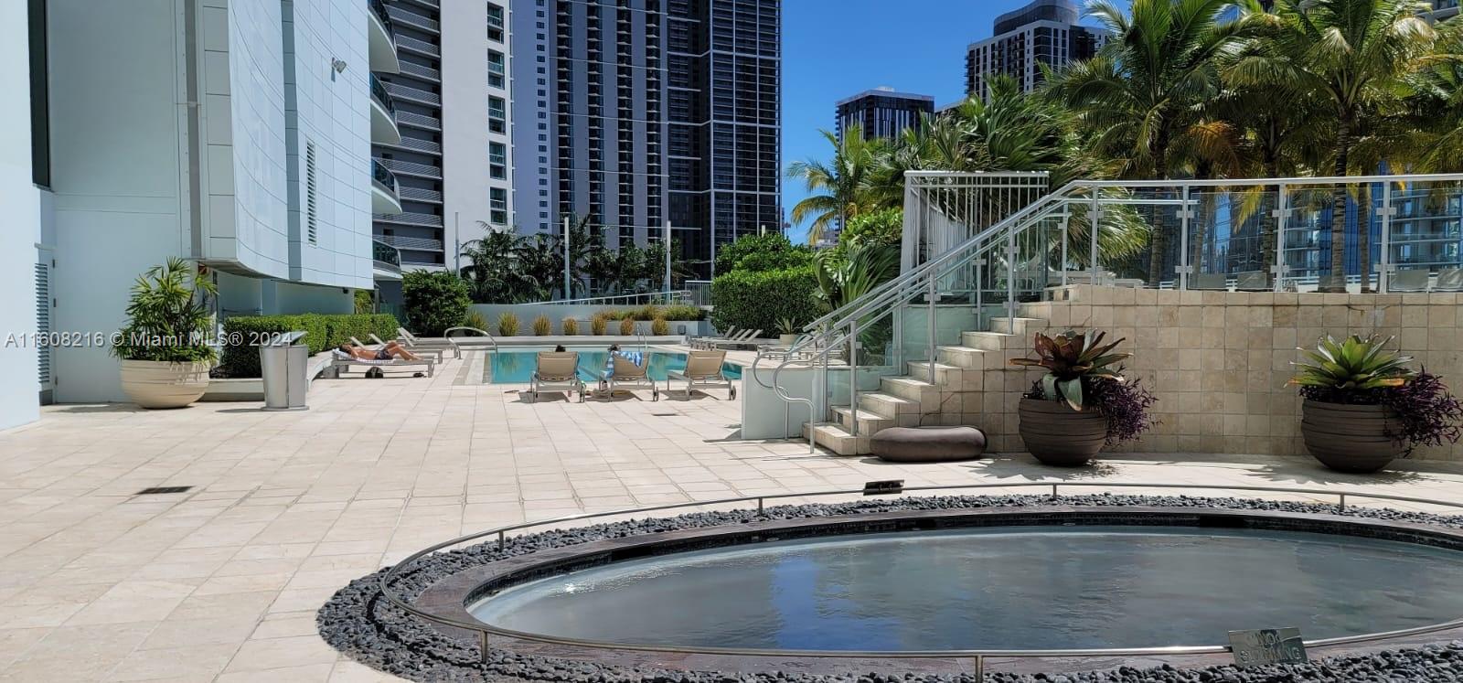 900 Biscayne Blvd # 4910